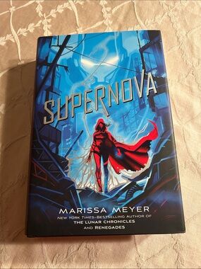 Supernova by Marissa Meyer Hardcover Good condition